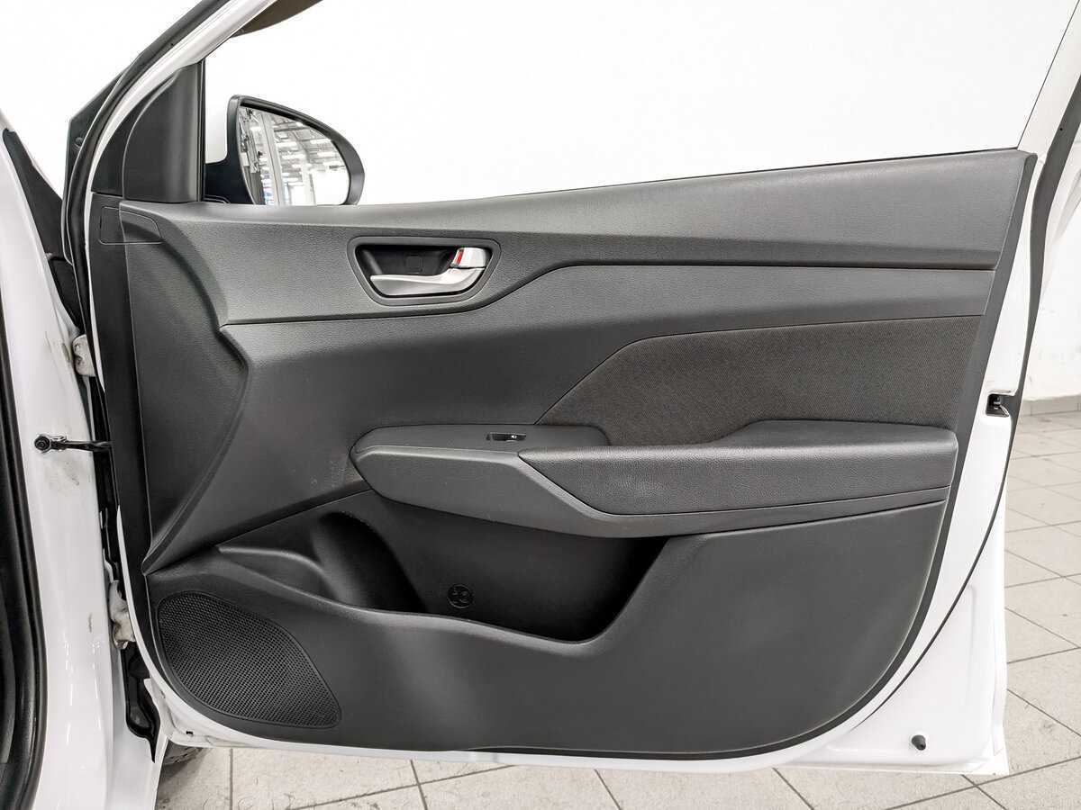 Купить Hyundai Solaris, 2021, 90 079 км.. Фото: #23