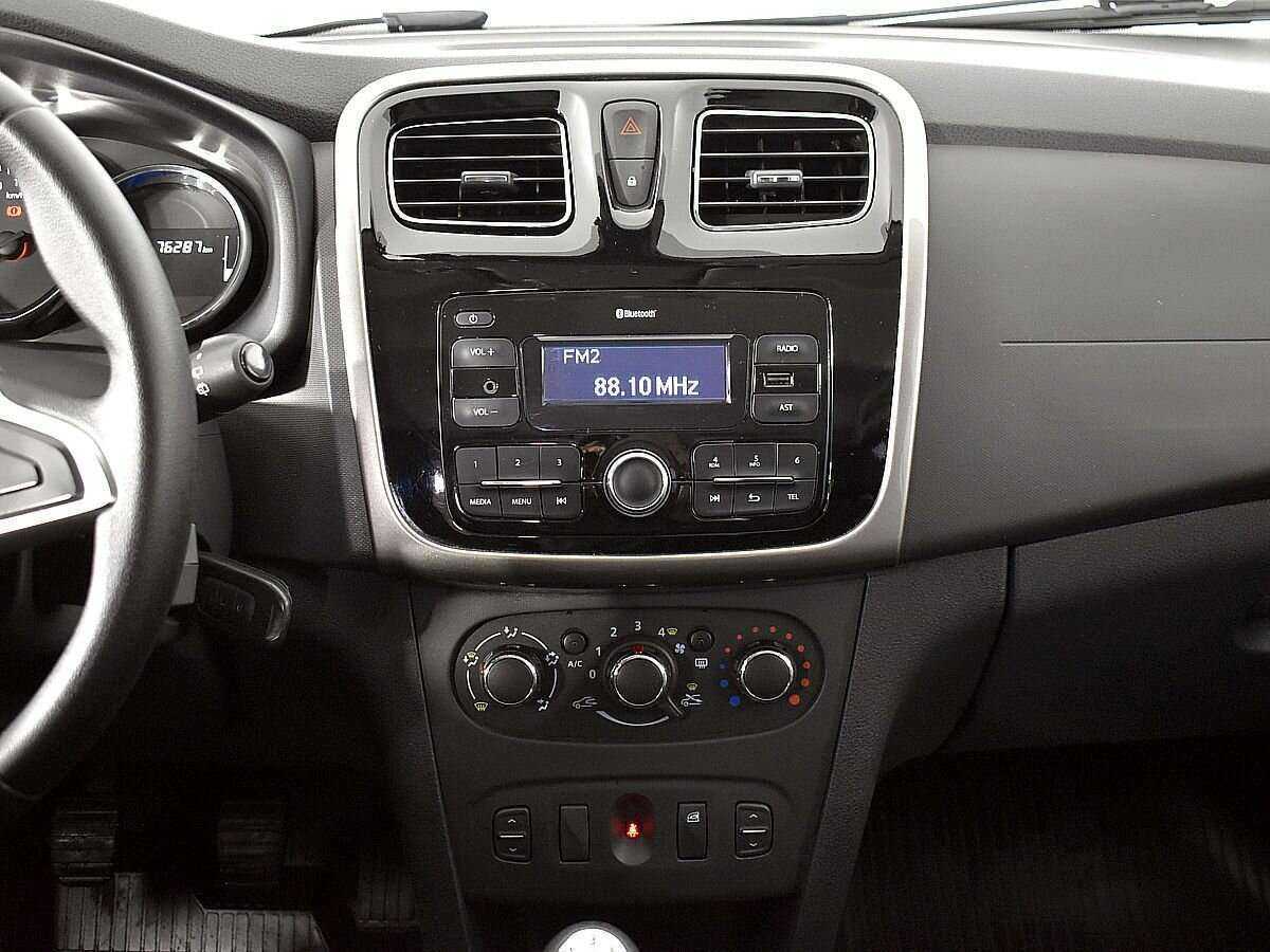 Купить Renault Sandero, 2020, 76 285 км.. Фото: #11