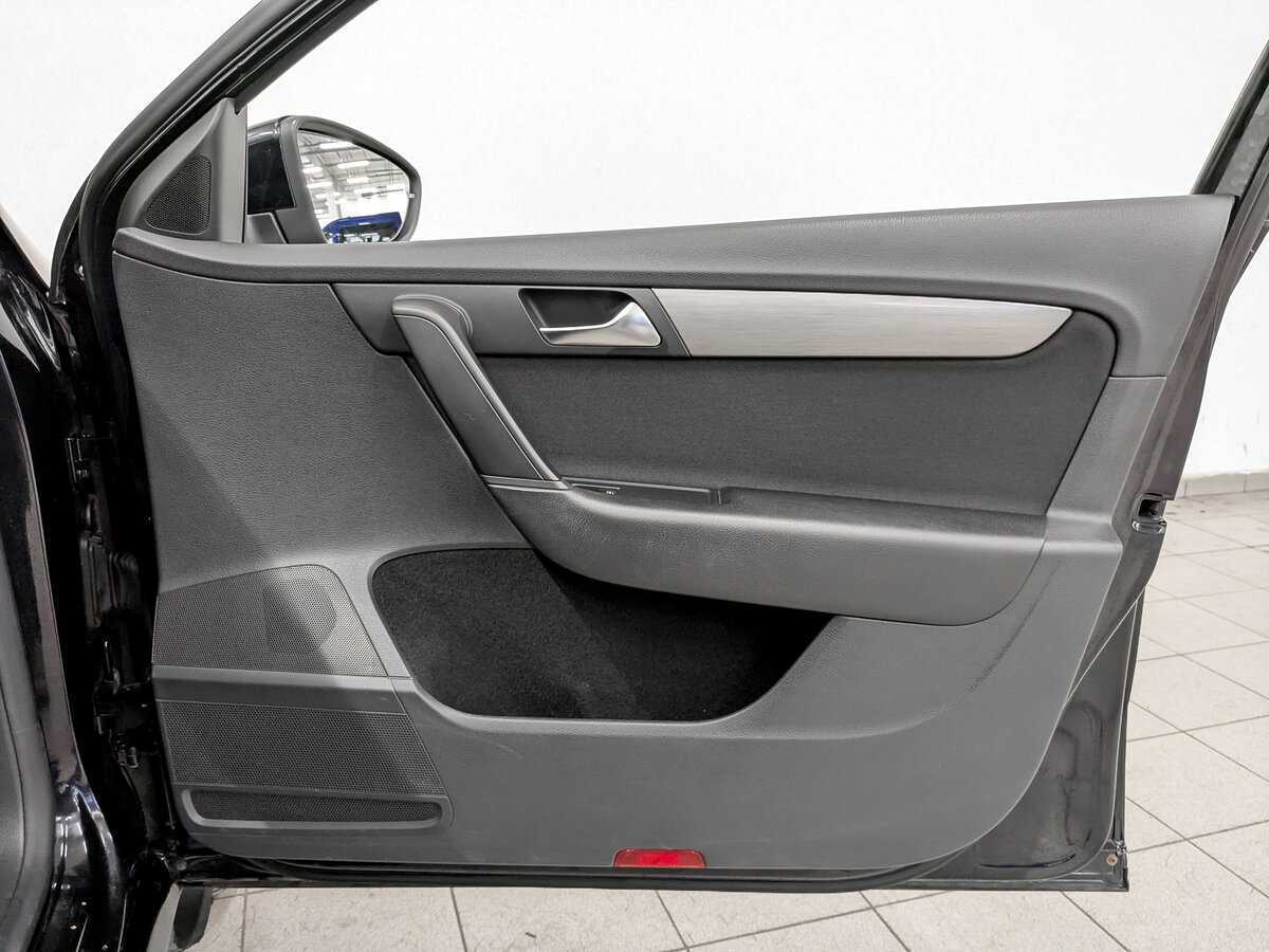 Купить Volkswagen Passat, 2012, 160 788 км.. Фото: #21