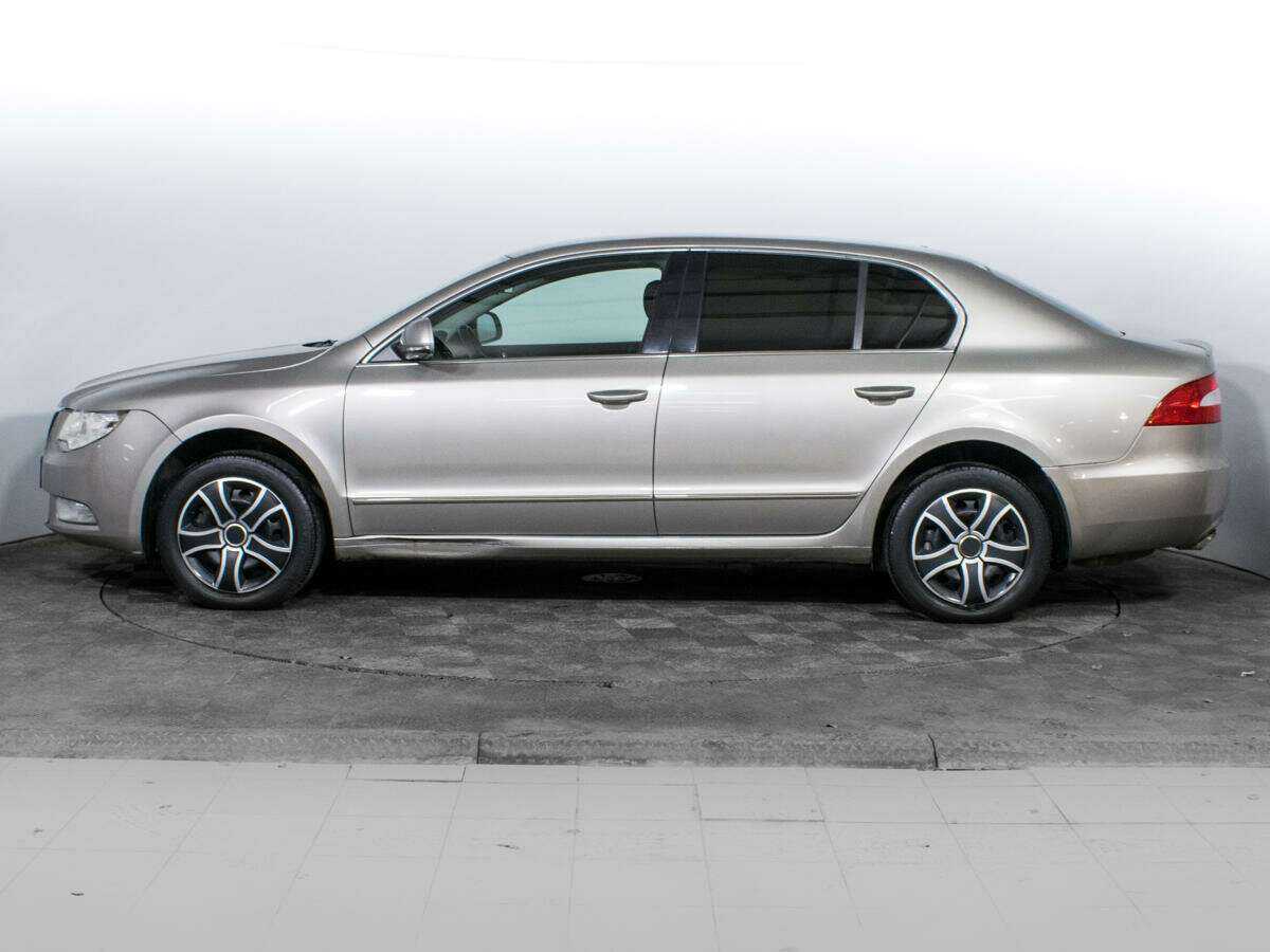 Купить Skoda Superb, 2013, 130 237 км.. Фото: #7