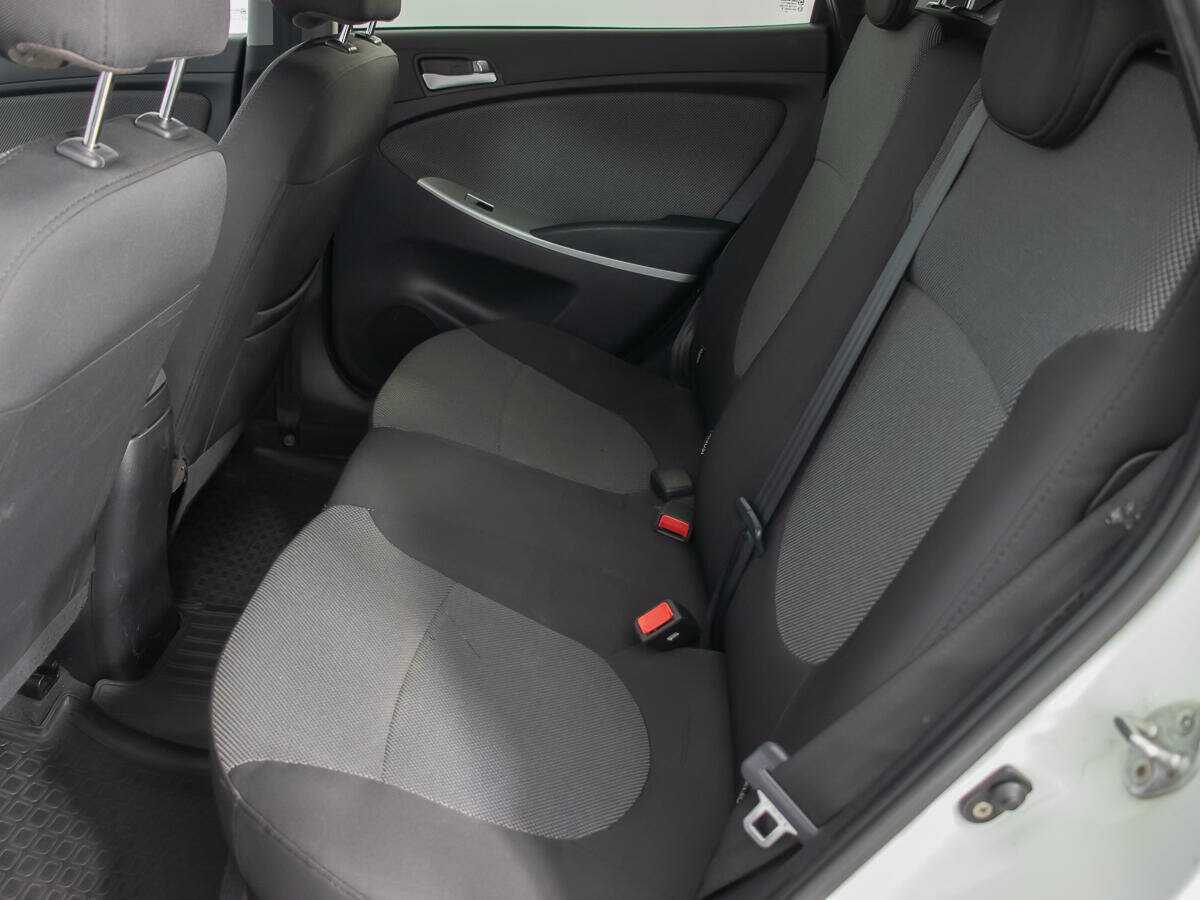 Купить Hyundai Solaris, 2012, 189 156 км.. Фото: #10