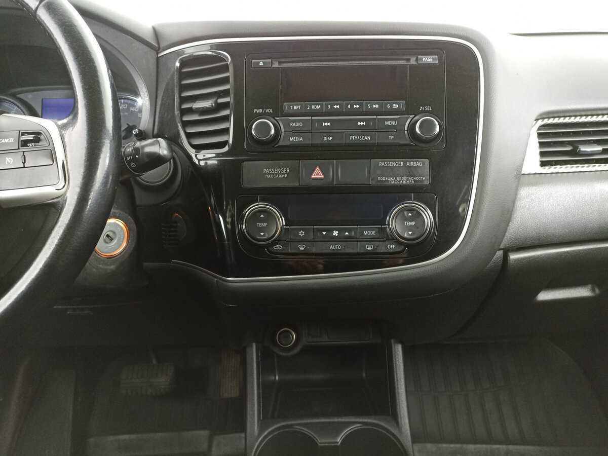 Купить Mitsubishi Outlander, 2014, 185 847 км.. Фото: #12