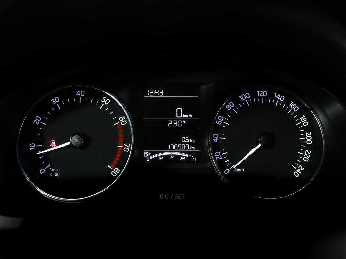 Купить Skoda Rapid, 2017, 176 502 км.. Фото: #11