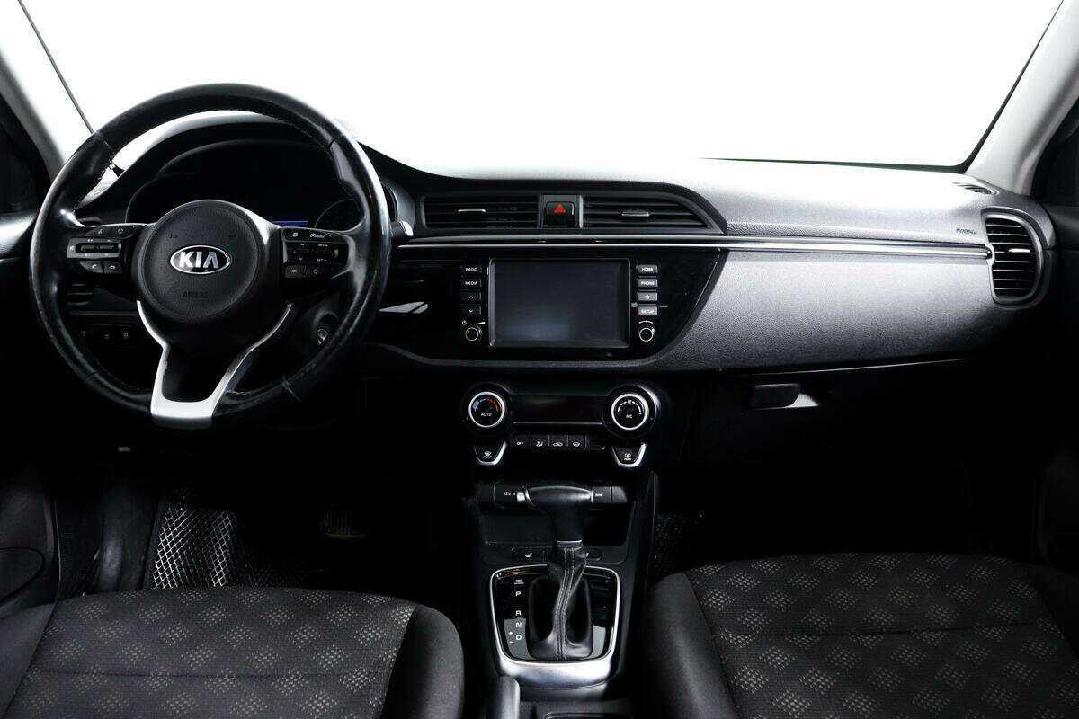 Купить Kia Rio, 2018, 142 233 км.. Фото: #10