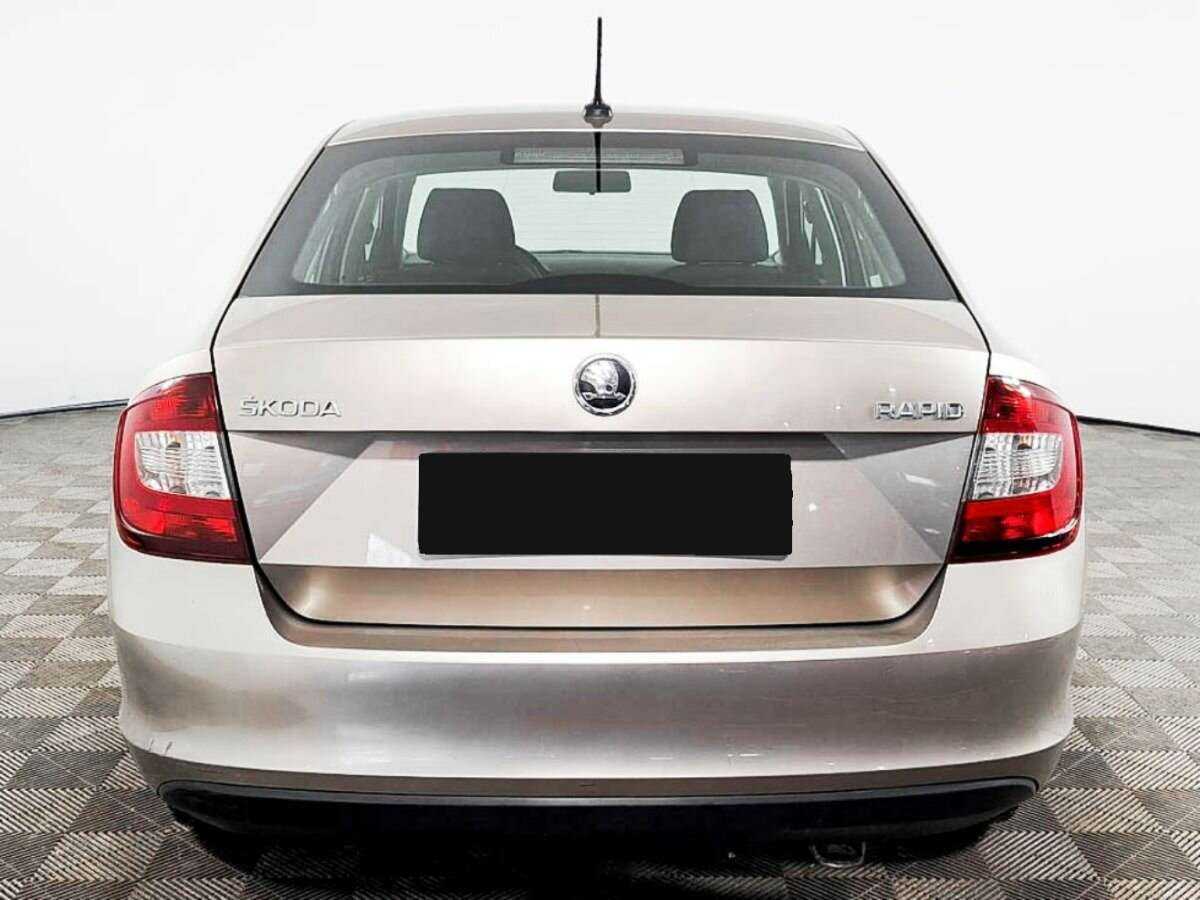 Купить Skoda Rapid, 2018, 141 500 км.. Фото: #4