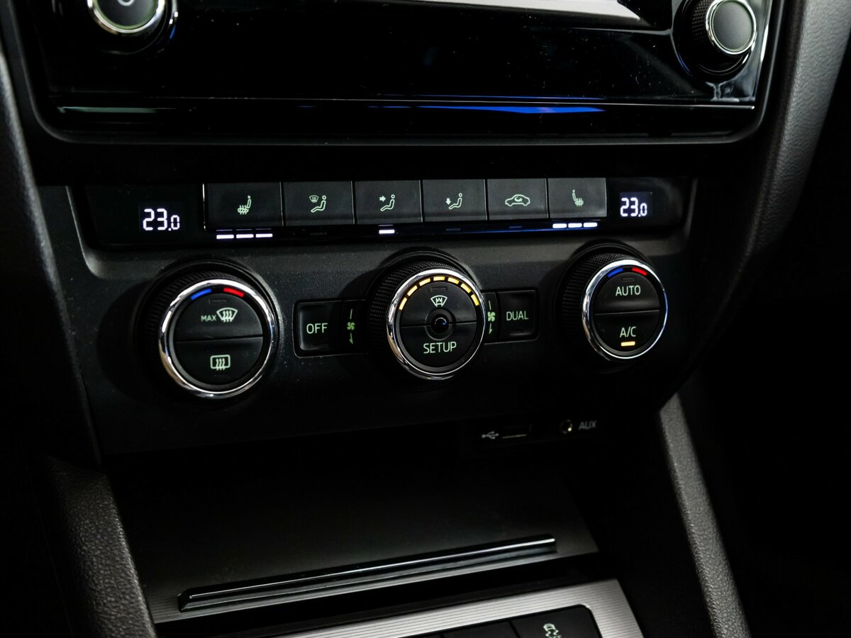 Купить Skoda Octavia, 2014, 179 287 км.. Фото: #10