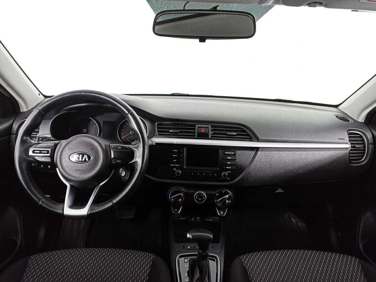 Купить Kia Rio, 2017, 71 763 км.. Фото: #11