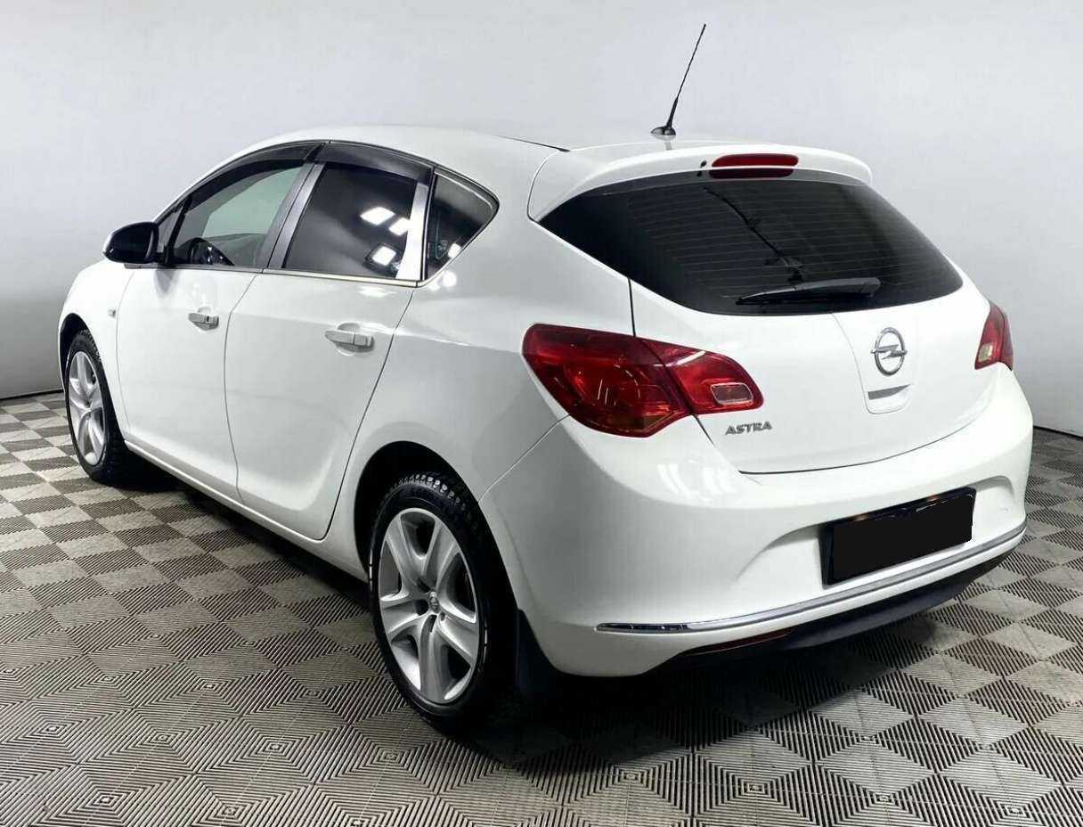 Купить Opel Astra, 2012, 110 000 км.. Фото: #4