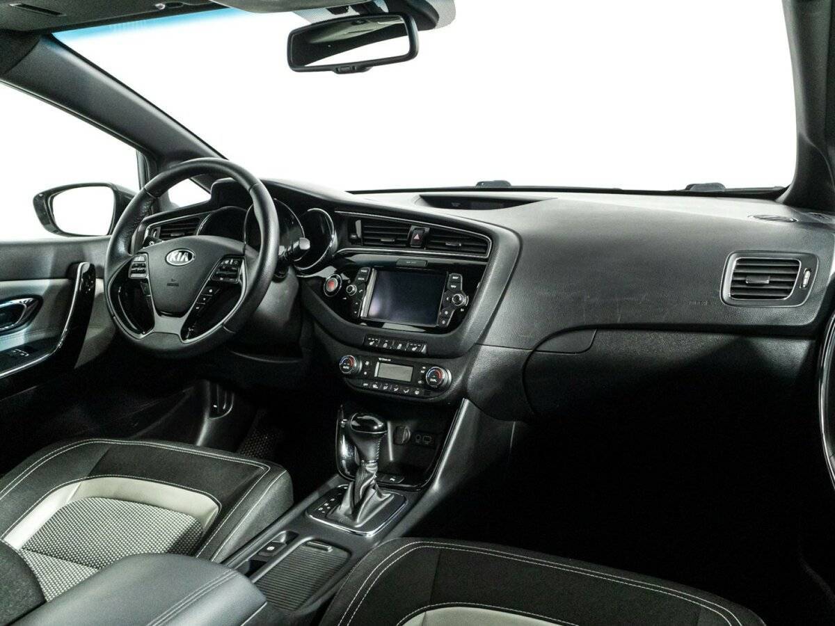 Купить Kia Ceed, 2016, 78 987 км.. Фото: #8