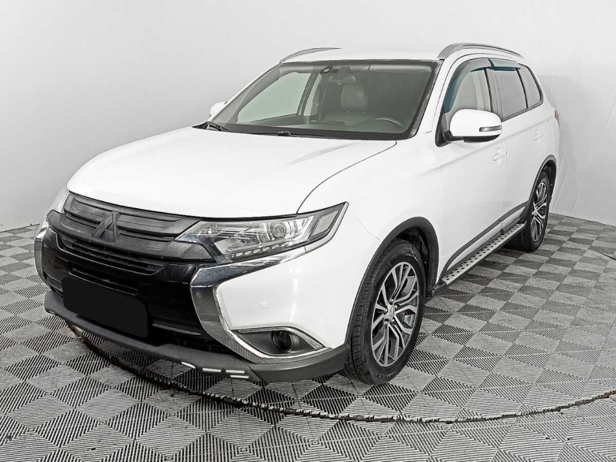 Купить Mitsubishi Outlander, 2018, 167 301 км.. Посмотреть фото
