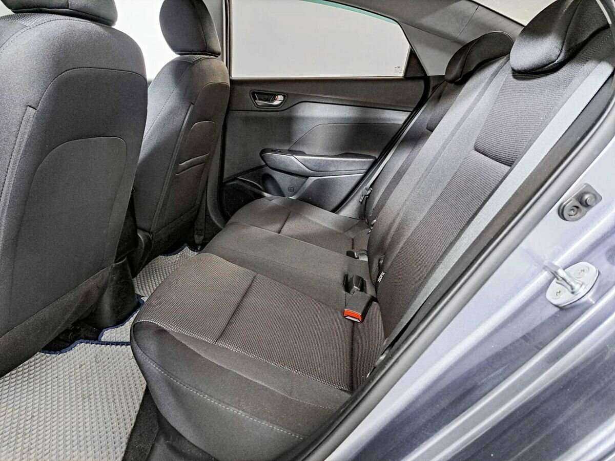 Купить Hyundai Solaris, 2018, 111 000 км.. Фото: #9