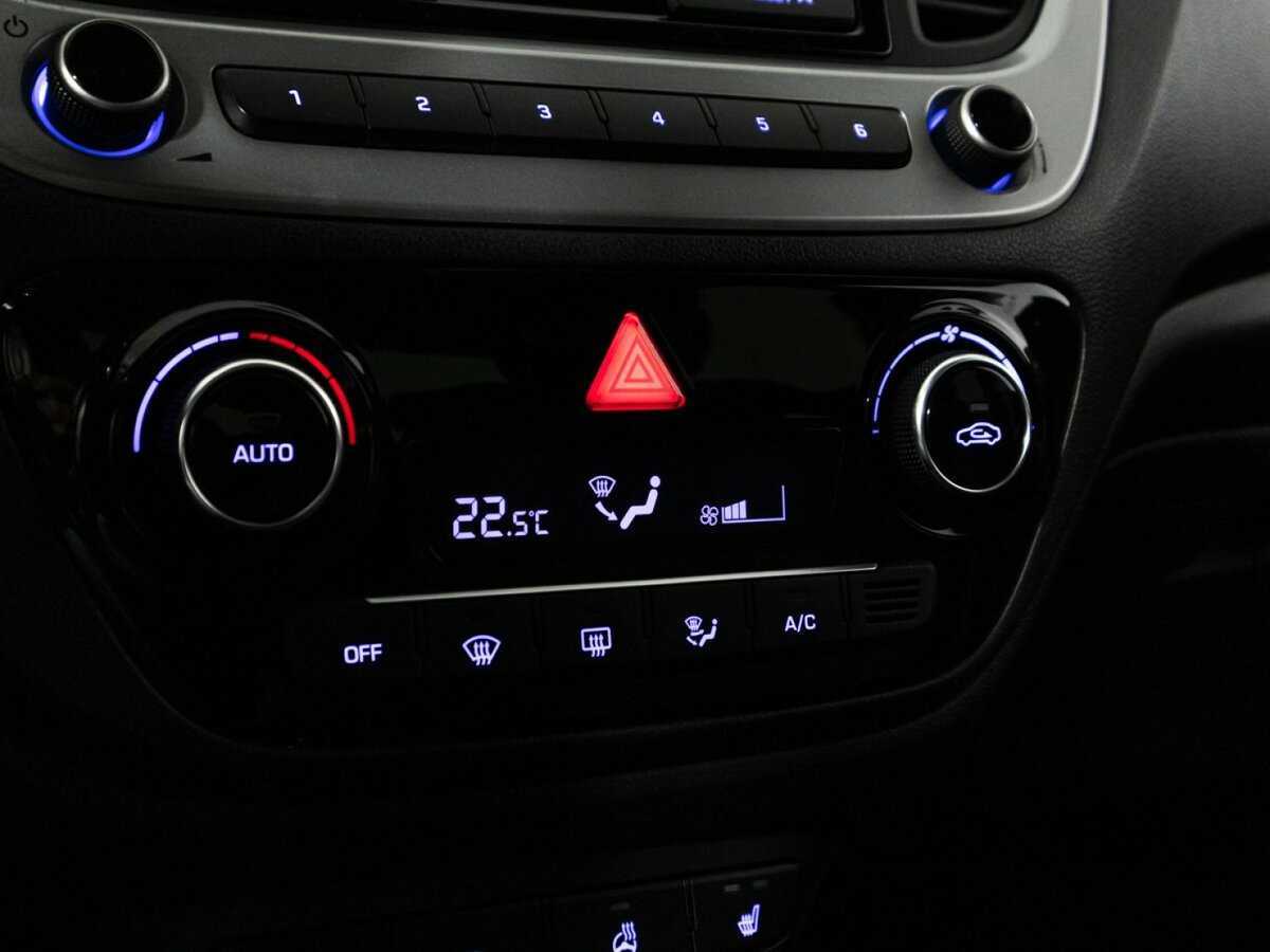 Купить Hyundai Solaris, 2018, 120 365 км.. Фото: #14