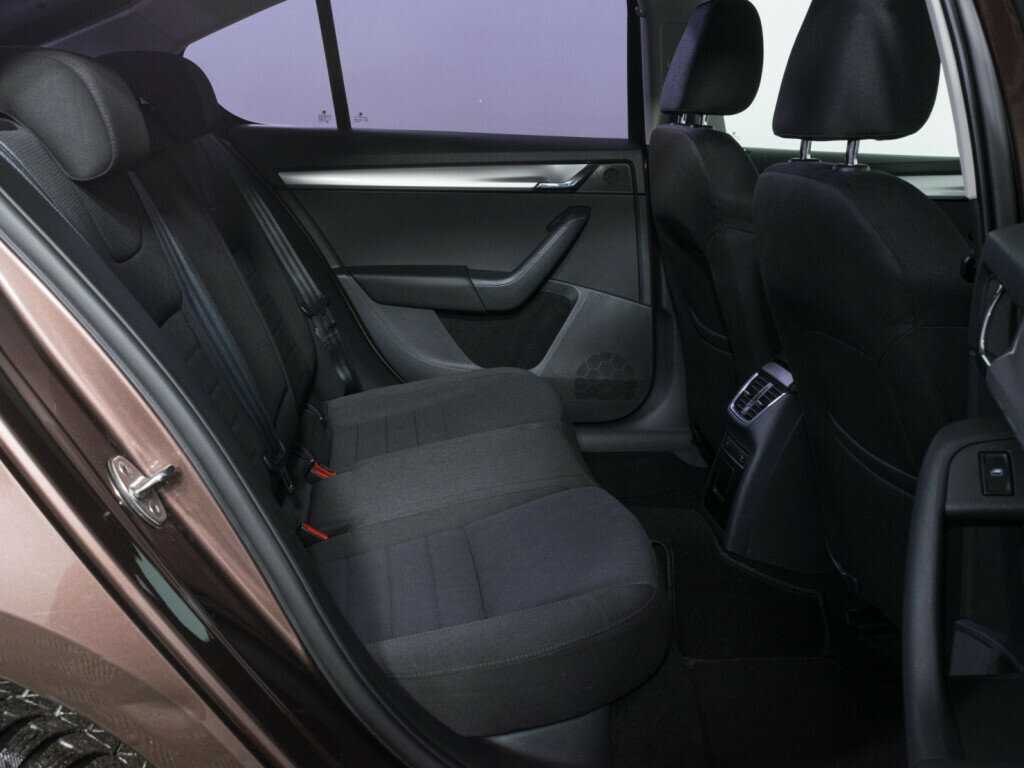 Купить Skoda Octavia, 2014, 75 356 км.. Фото: #8