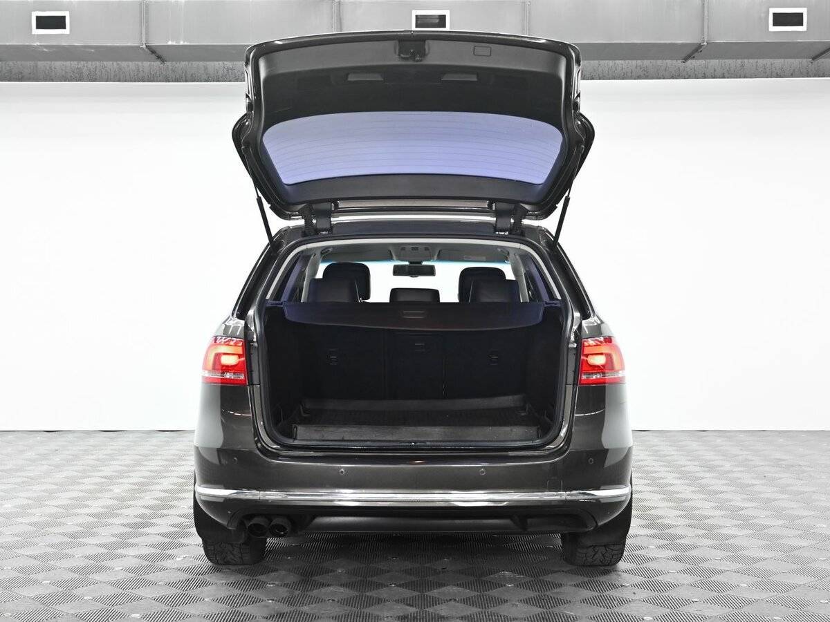 Купить Volkswagen Passat, 2012, 121 000 км.. Фото: #4