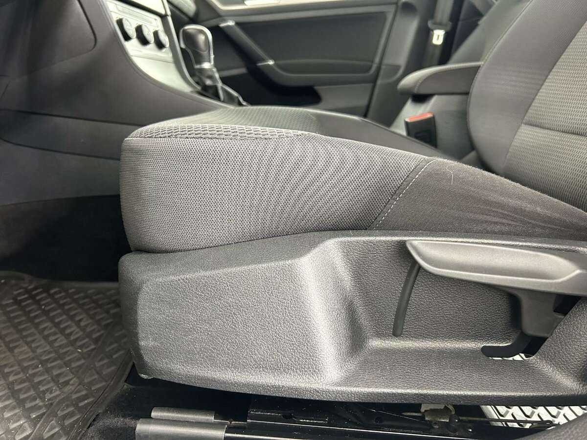 Купить Volkswagen Golf, 2015, 180 106 км.. Фото: #9