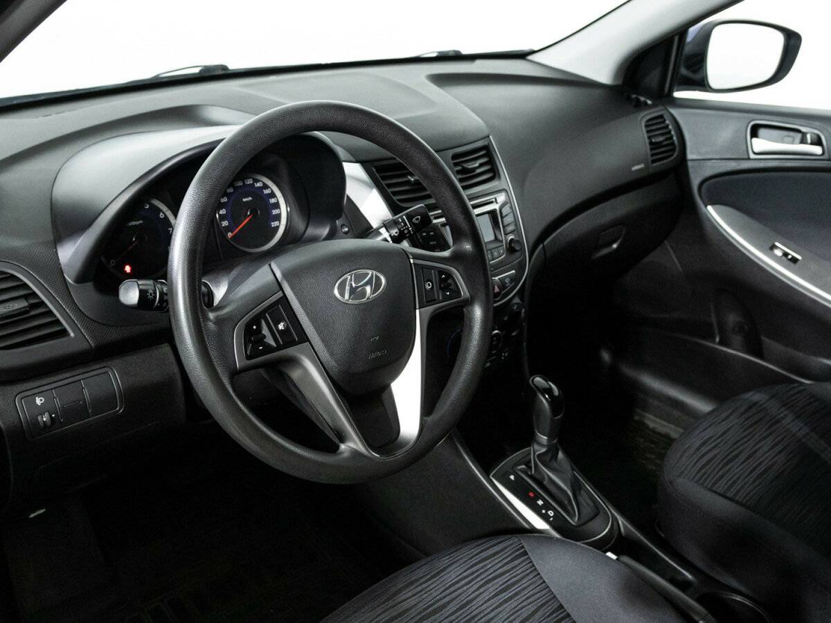 Купить Hyundai Solaris, 2016, 89 209 км.. Фото: #10