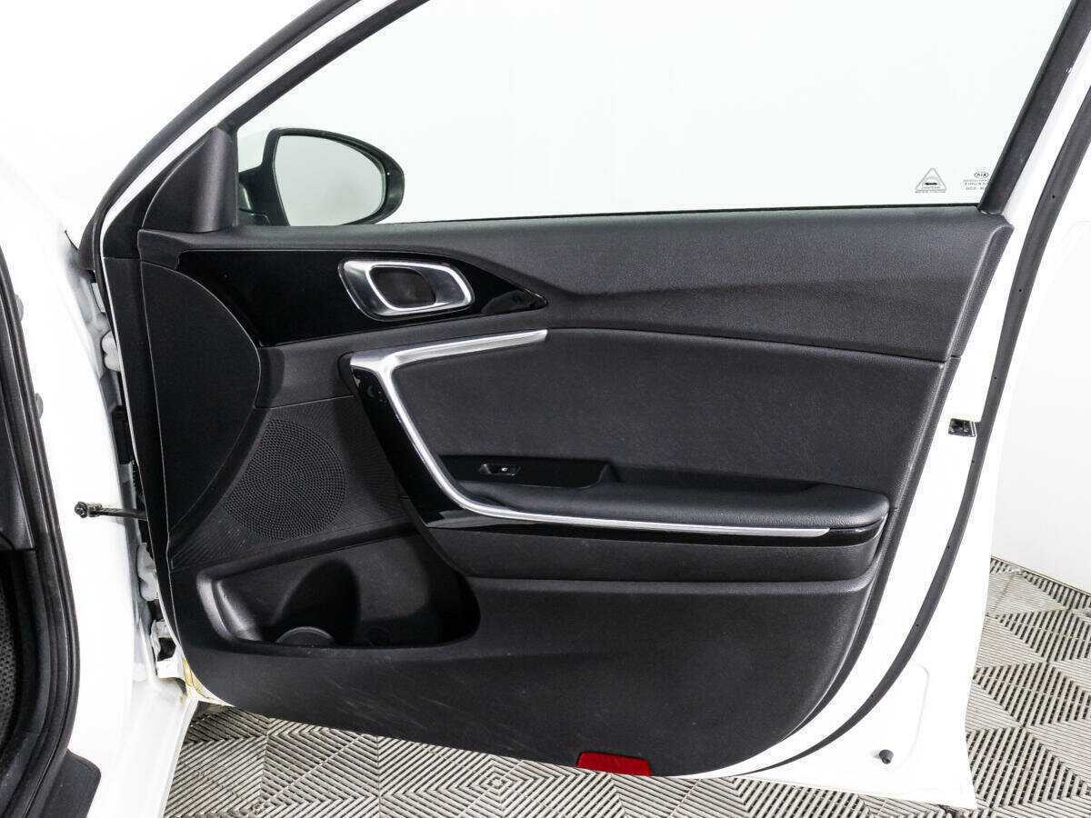 Купить Kia Ceed, 2019, 183 147 км.. Фото: #26