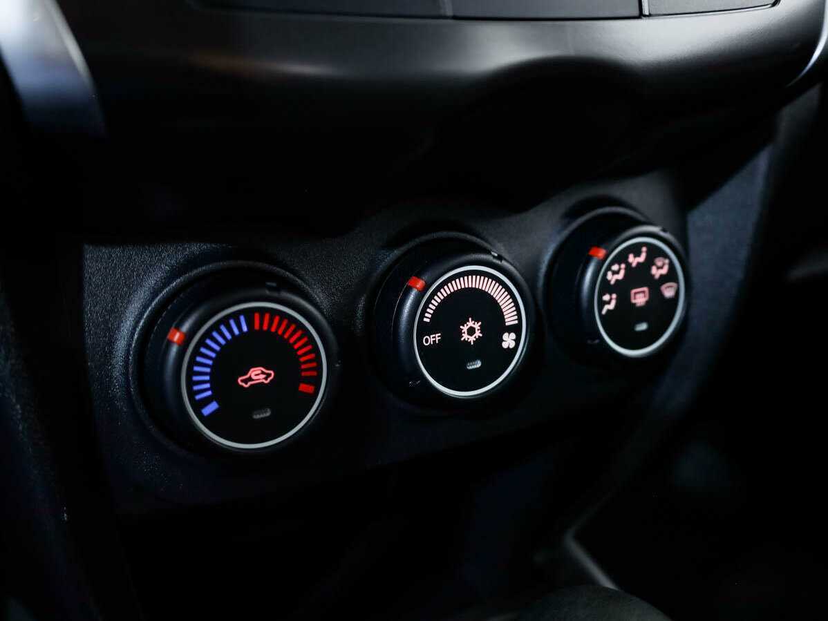 Купить Mitsubishi ASX, 2013, 71 413 км.. Фото: #12