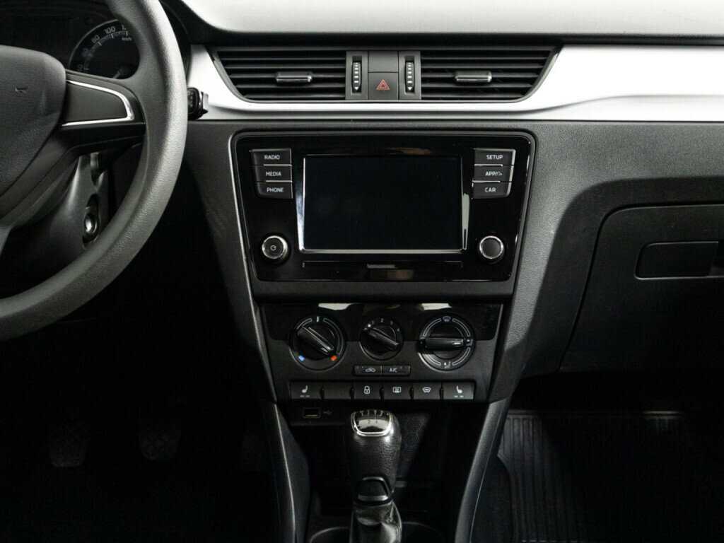 Купить Skoda Rapid, 2018, 90 987 км.. Фото: #12