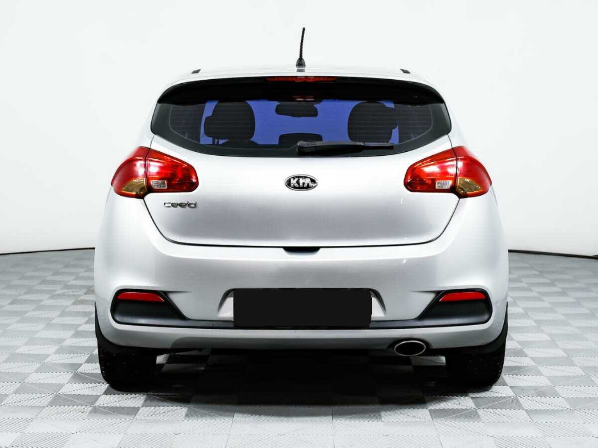 Купить Kia Ceed, 2012, 144 069 км.. Фото: #5