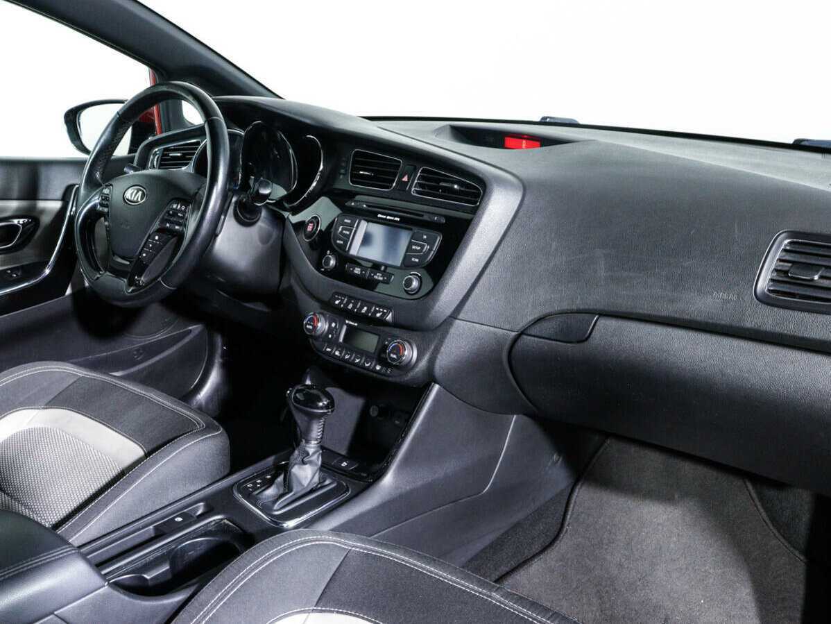 Купить Kia Ceed, 2013, 108 200 км.. Фото: #6