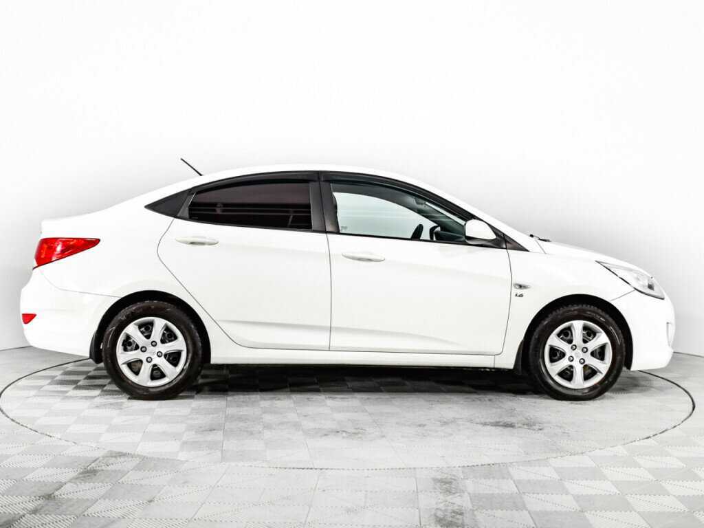 Купить Hyundai Solaris, 2013, 109 906 км.. Фото: #3