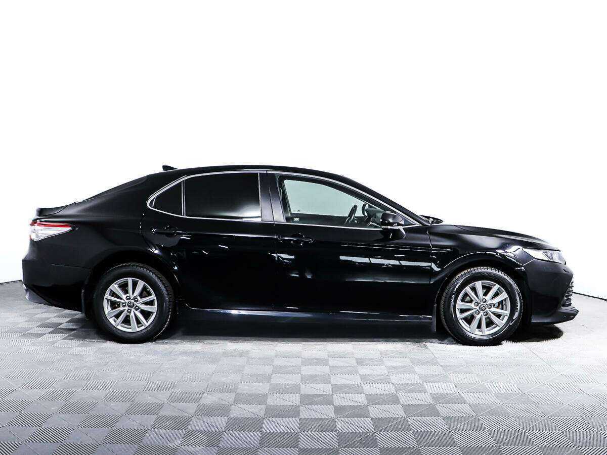 Купить Toyota Camry, 2020, 189 030 км.. Посмотреть фото