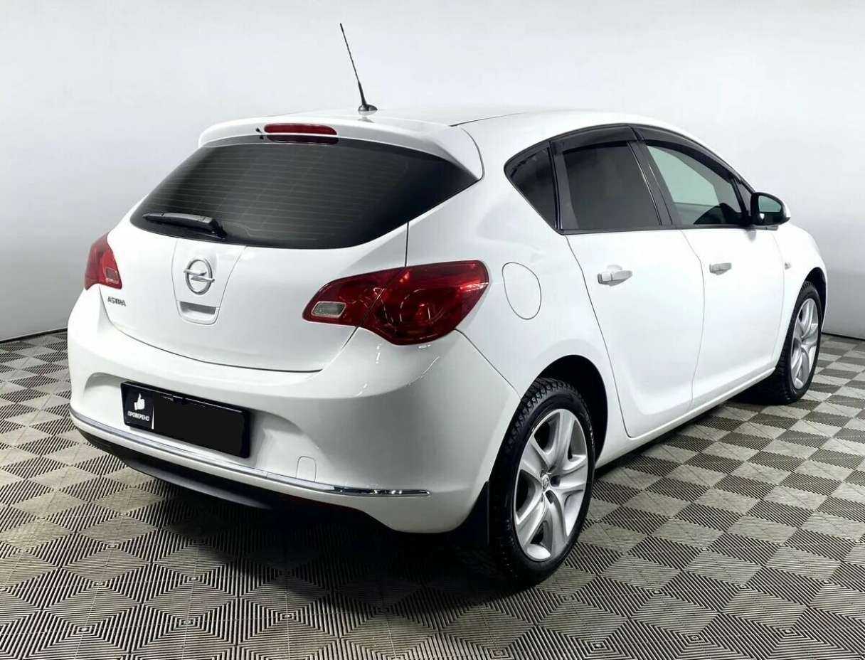 Купить Opel Astra, 2012, 110 000 км.. Фото: #3