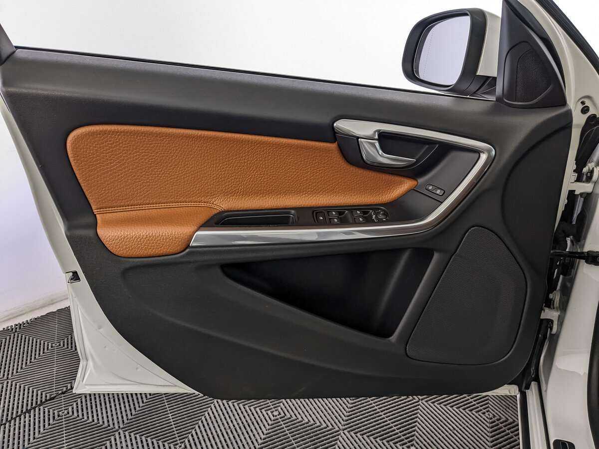 Купить Volvo S60, 2012, 128 929 км.. Фото: #16