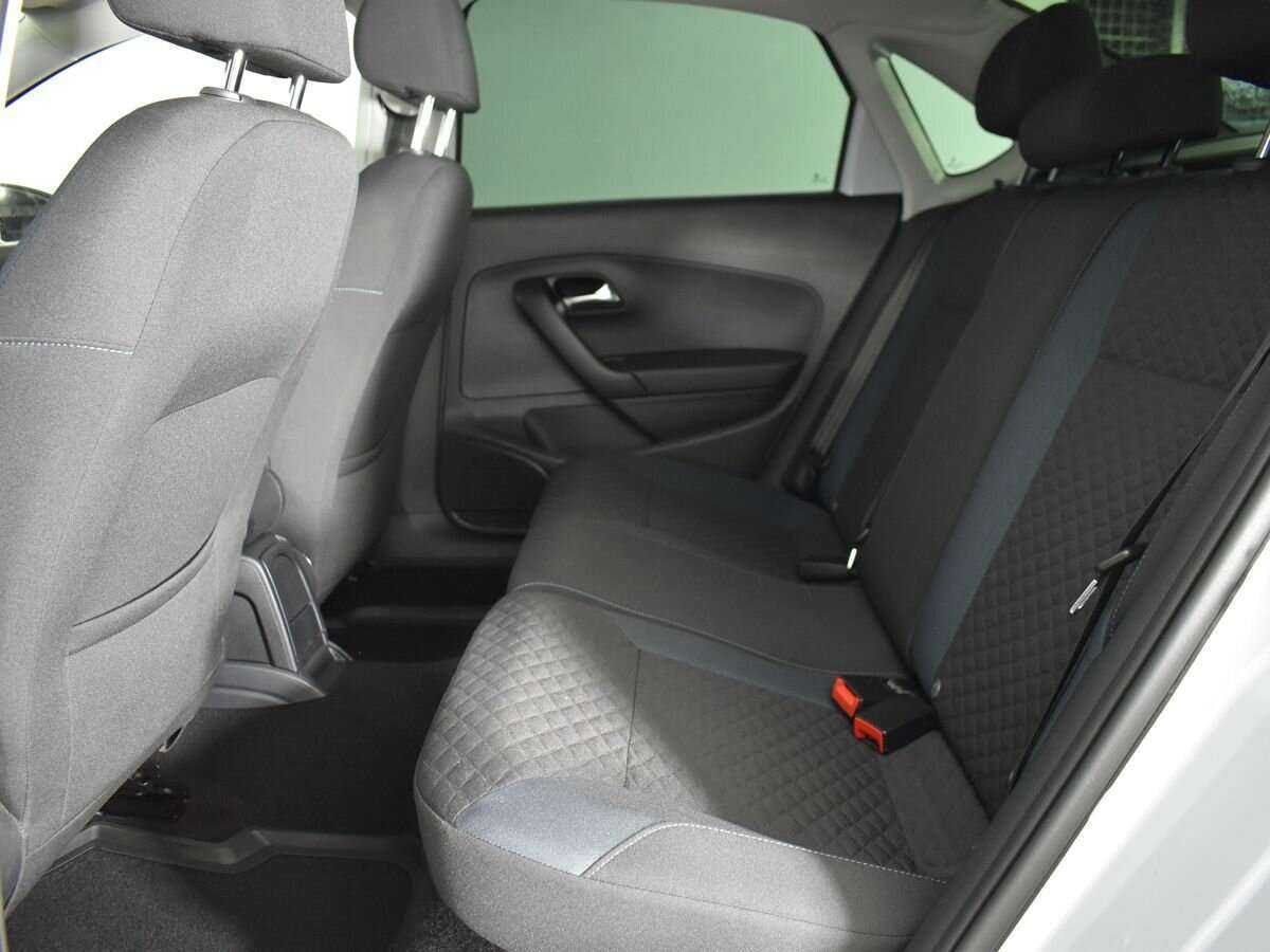 Купить Volkswagen Polo, 2019, 59 245 км.. Фото: #14