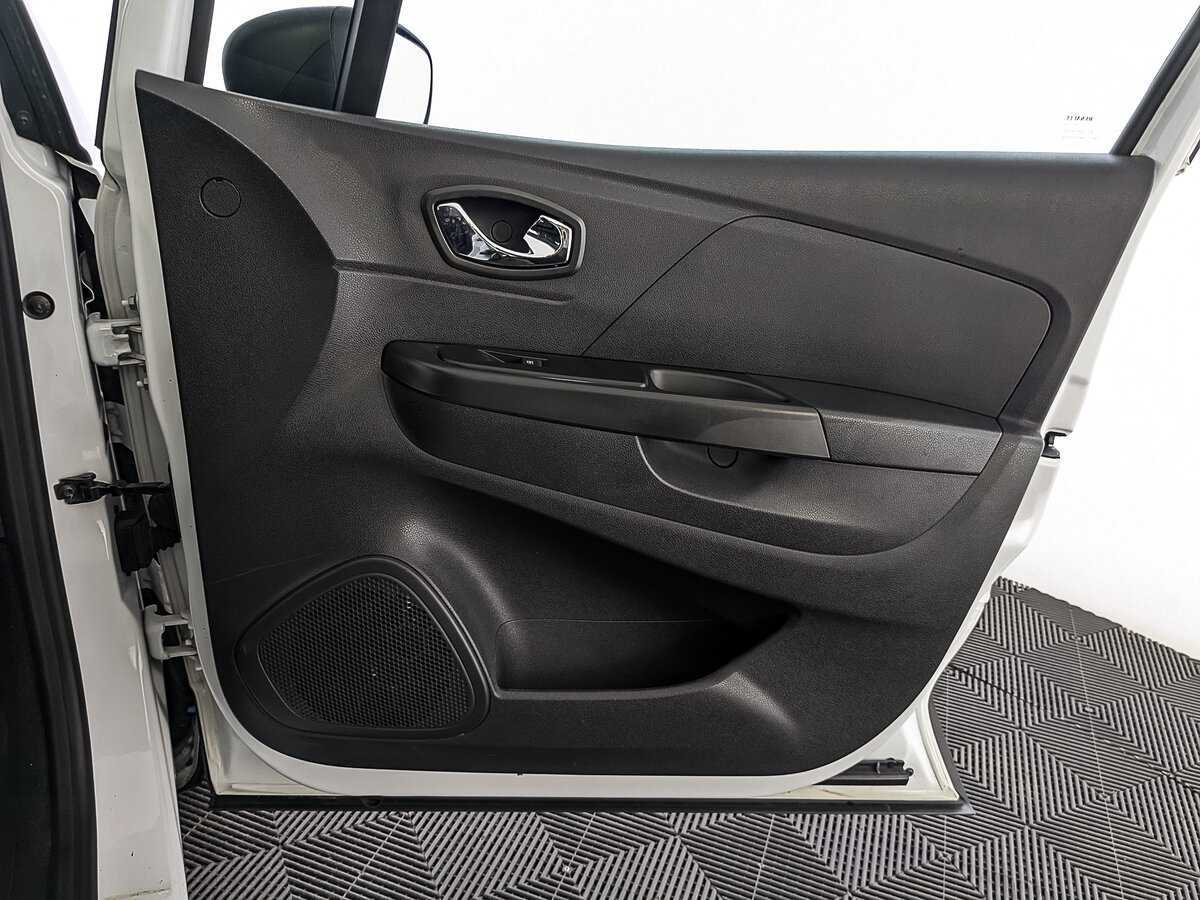 Купить Renault Kaptur, 2018, 138 621 км.. Фото: #23