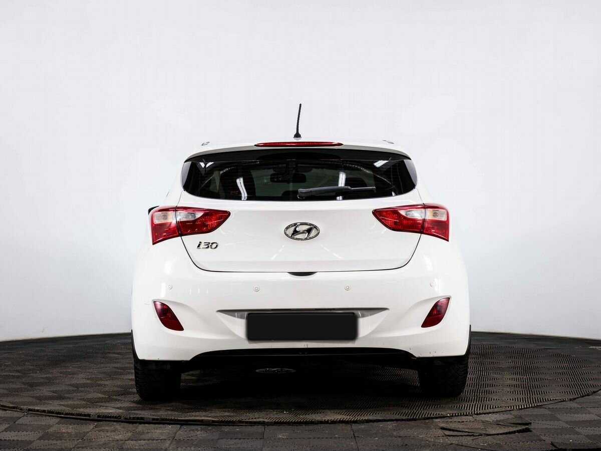 Купить Hyundai i30, 2013, 177 420 км.. Фото: #4