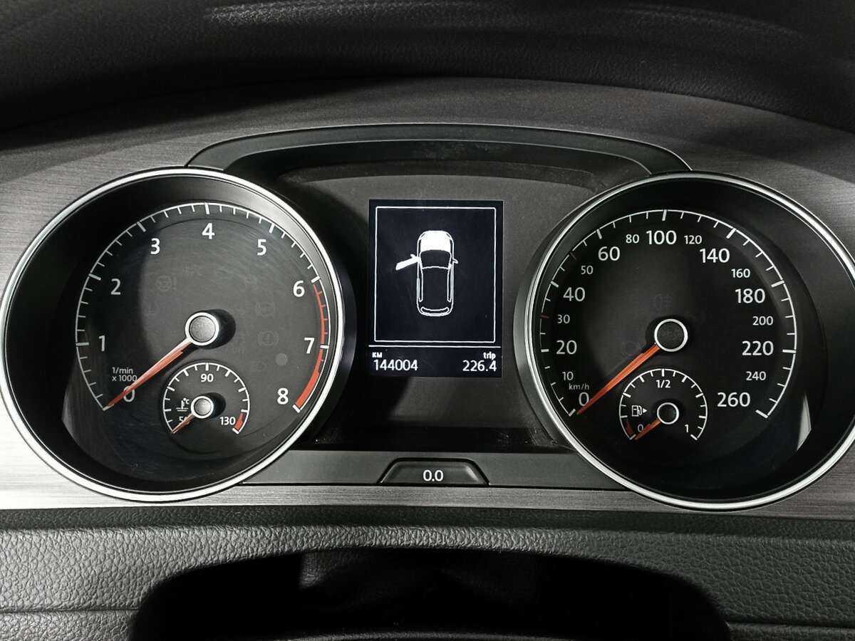 Купить Volkswagen Golf, 2013, 143 979 км.. Фото: #10