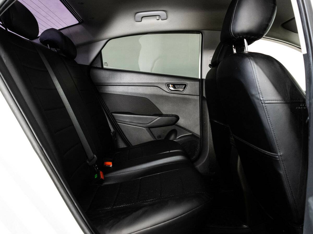 Купить Hyundai Solaris, 2018, 74 032 км.. Фото: #13