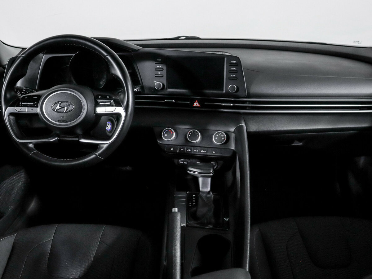 Купить Hyundai Elantra, 2021, 86 700 км.. Фото: #9