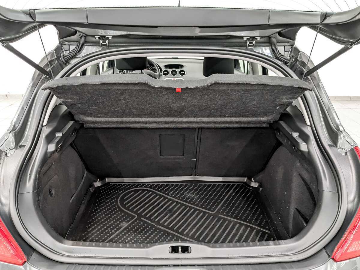 Купить Peugeot 308, 2012, 43 468 км.. Фото: #9