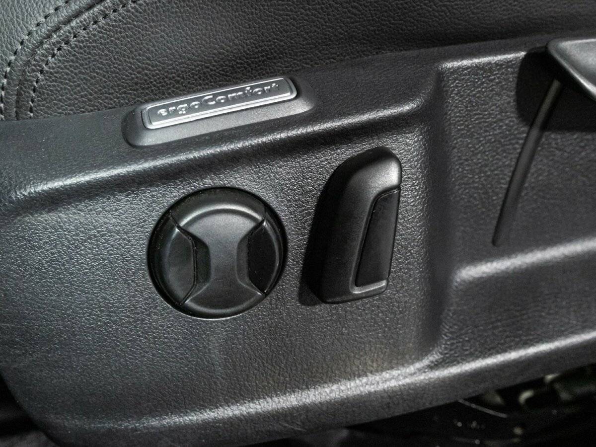 Купить Volkswagen Passat, 2016, 161 625 км.. Фото: #17