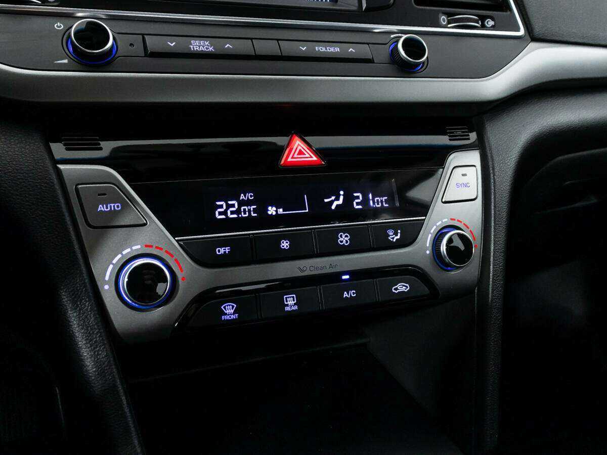 Купить Hyundai Elantra, 2017, 132 447 км.. Фото: #15
