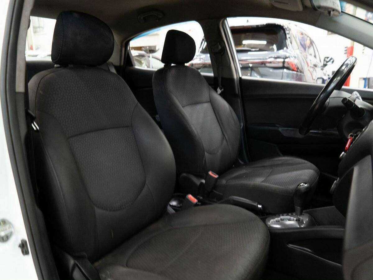 Купить Kia Rio, 2016, 196 783 км.. Фото: #8