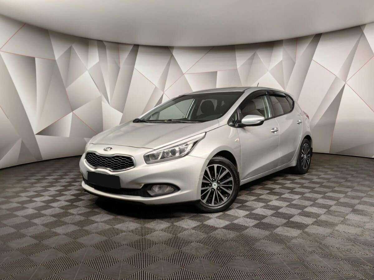 Купить Kia Ceed, 2013, 267 200 км.. Посмотреть фото