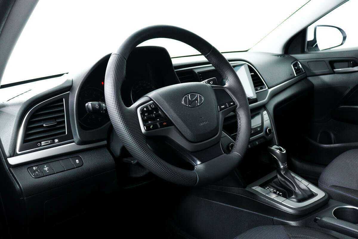 Купить Hyundai Elantra, 2018, 61 500 км.. Фото: #12