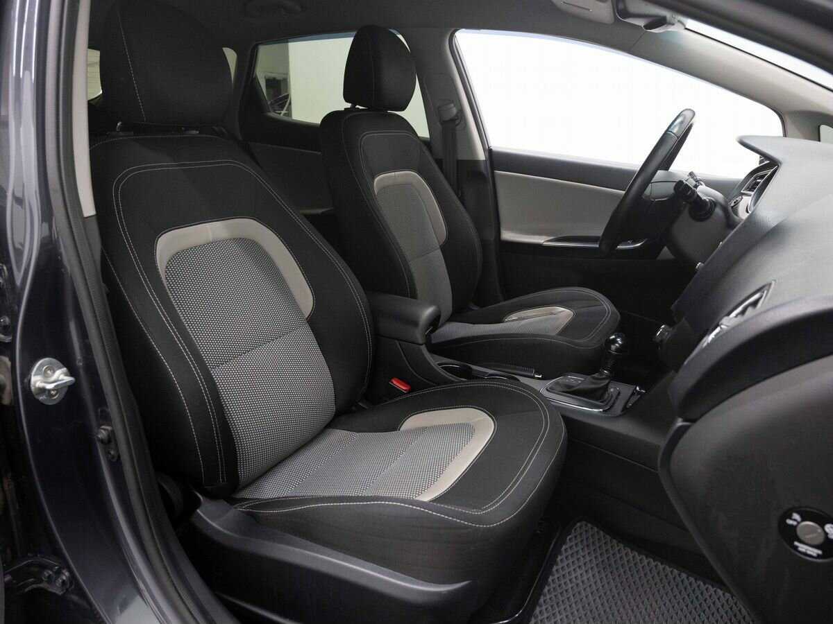 Купить Kia Ceed, 2017, 124 319 км.. Фото: #13