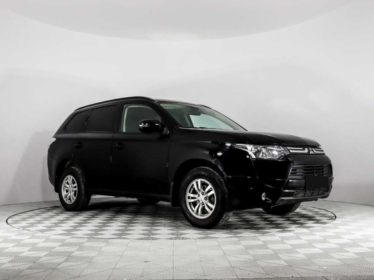 Купить Mitsubishi Outlander, 2014, 133 729 км.. Фото: #2