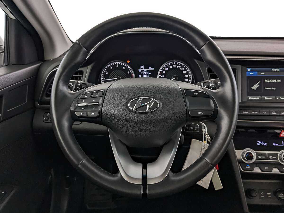 Купить Hyundai Elantra, 2020, 68 111 км.. Фото: #21