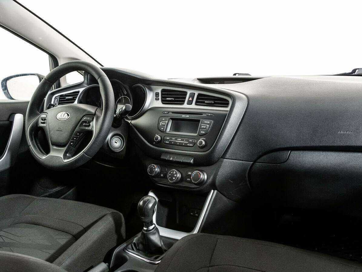Купить Kia Ceed, 2015, 87 270 км.. Фото: #8