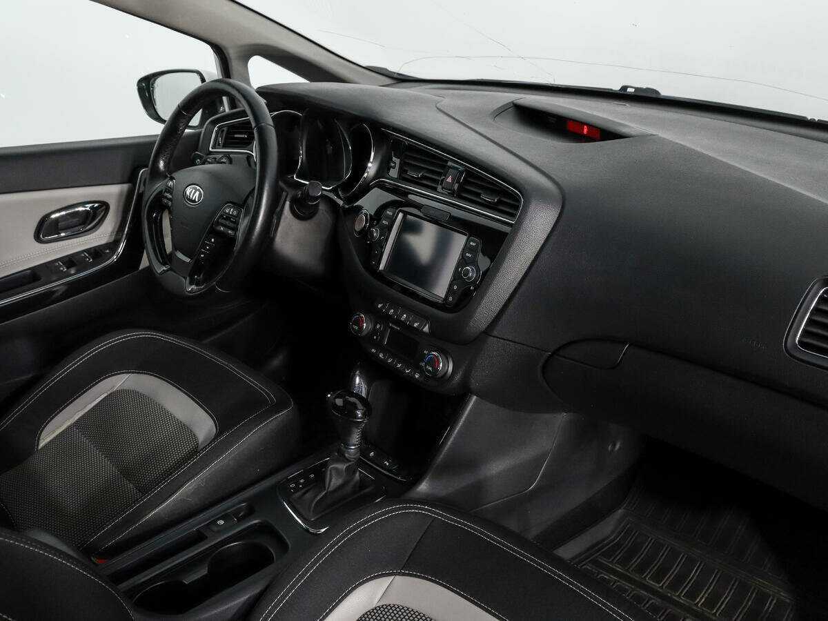 Купить Kia Ceed, 2016, 196 892 км.. Фото: #12