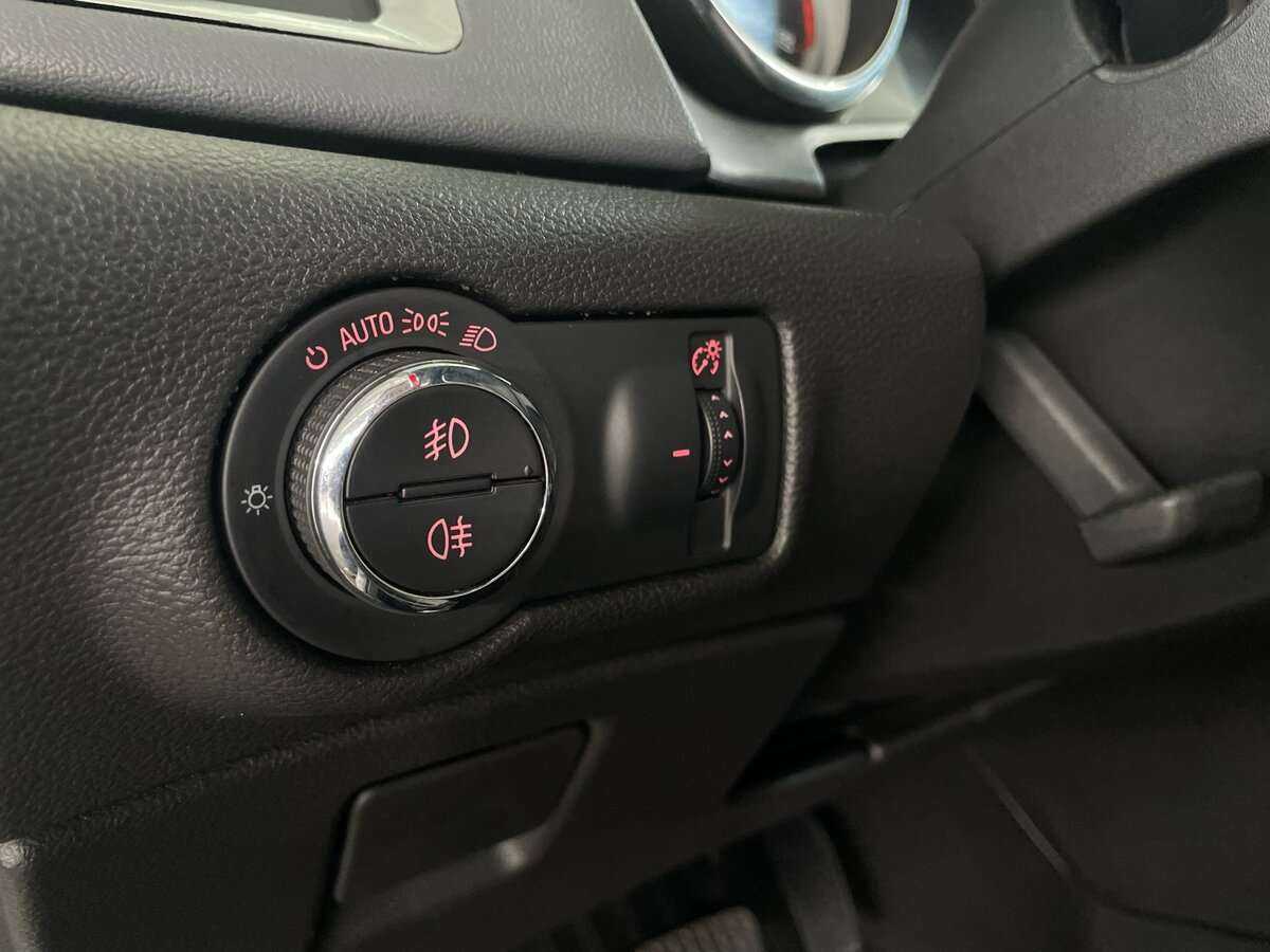 Купить Opel Astra, 2014, 145 050 км.. Фото: #15