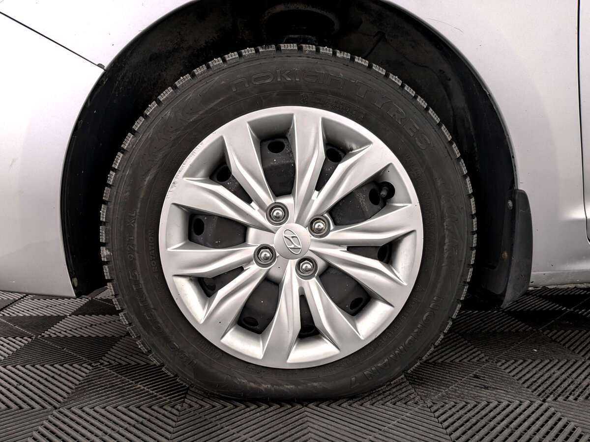 Купить Hyundai Solaris, 2018, 123 821 км.. Фото: #17