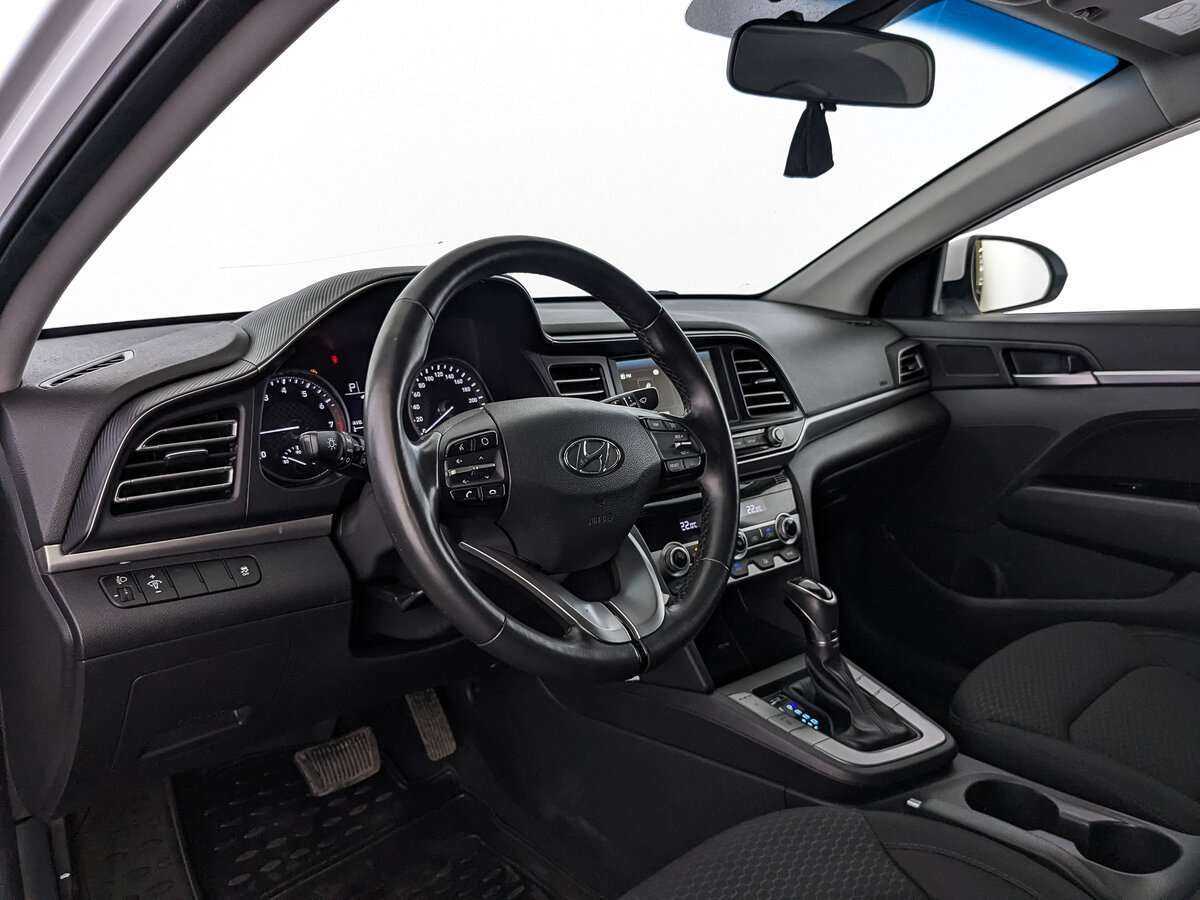Купить Hyundai Elantra, 2020, 114 361 км.. Фото: #10