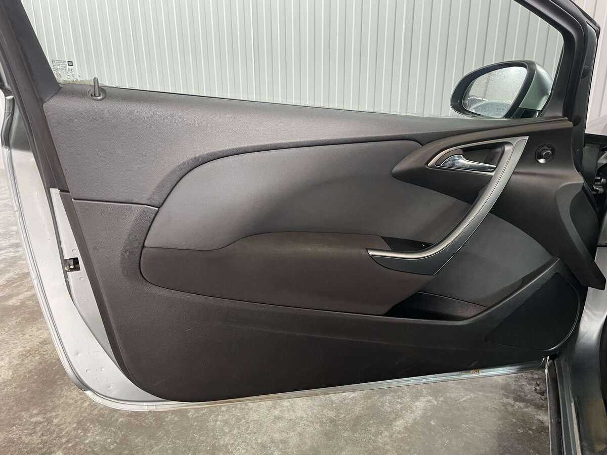 Купить Opel Astra, 2012, 186 521 км.. Фото: #17